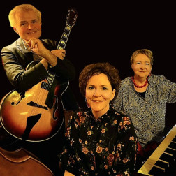 Julejazz hos Sannes Kaffe – Line Ullmann Trio 19.dec. kl.19